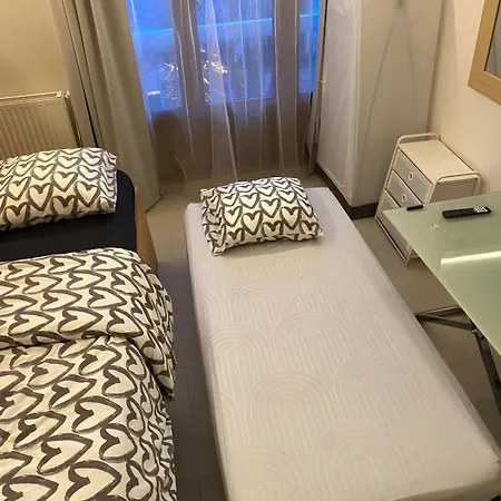 A Proximite Immediate Des Transports Avec Terrasse Apartment Cachan