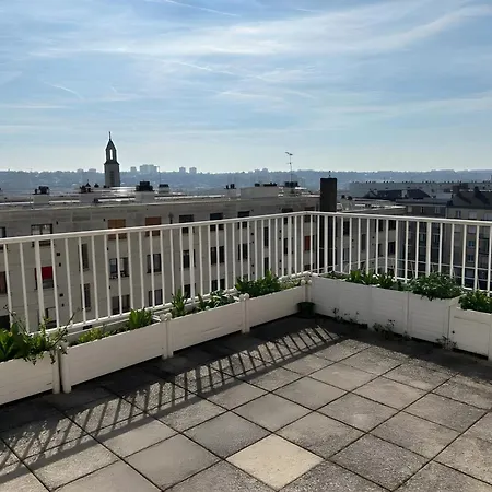 A Proximite Immediate Des Transports Avec Terrasse *